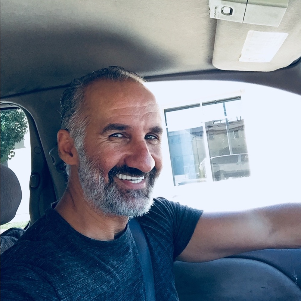 Meet your Posher, Youssef